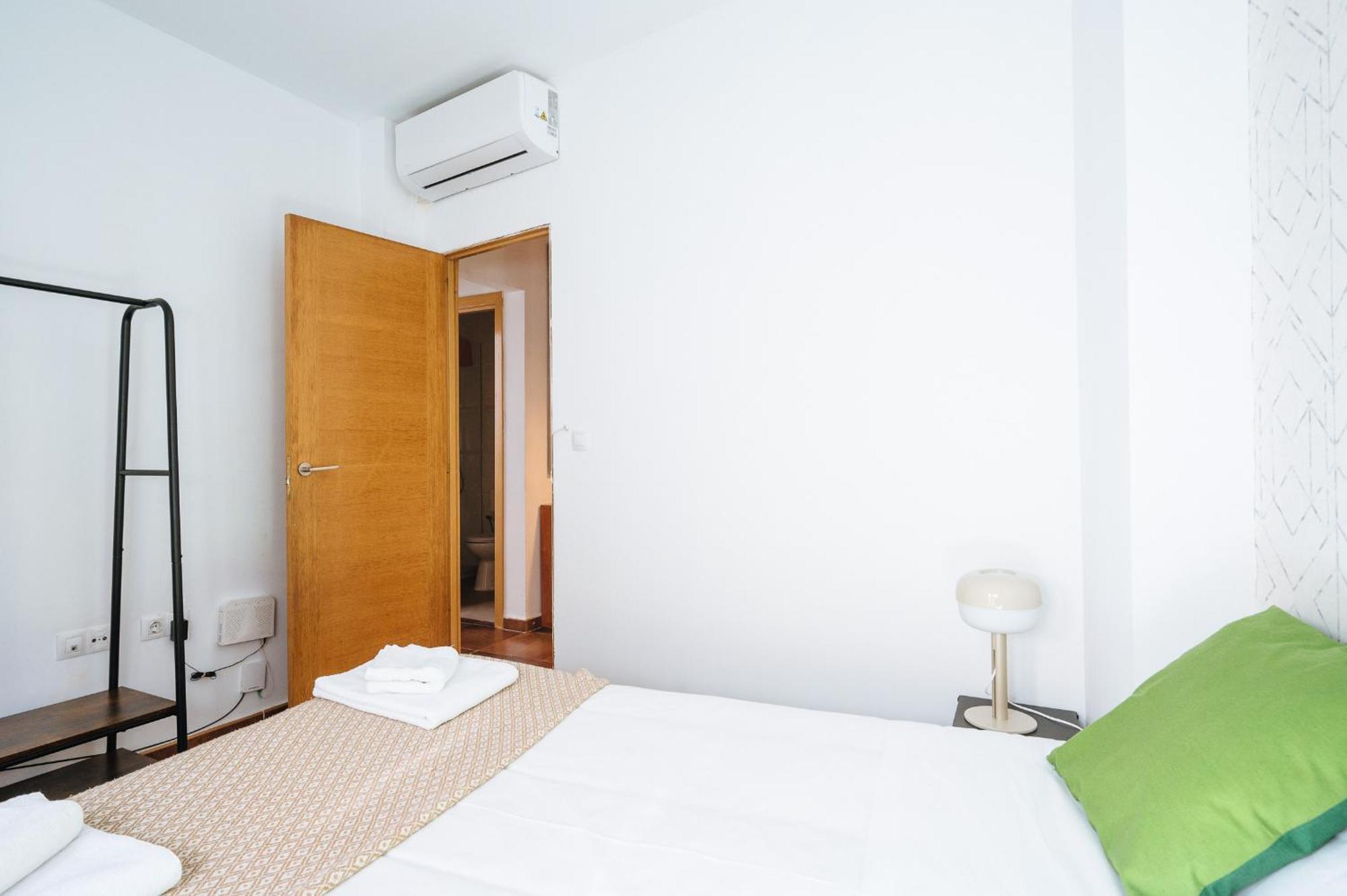 Homeyseville-Lovely Duplex At Santa Cruz 10 Pax, Parking Optional Экстерьер фото