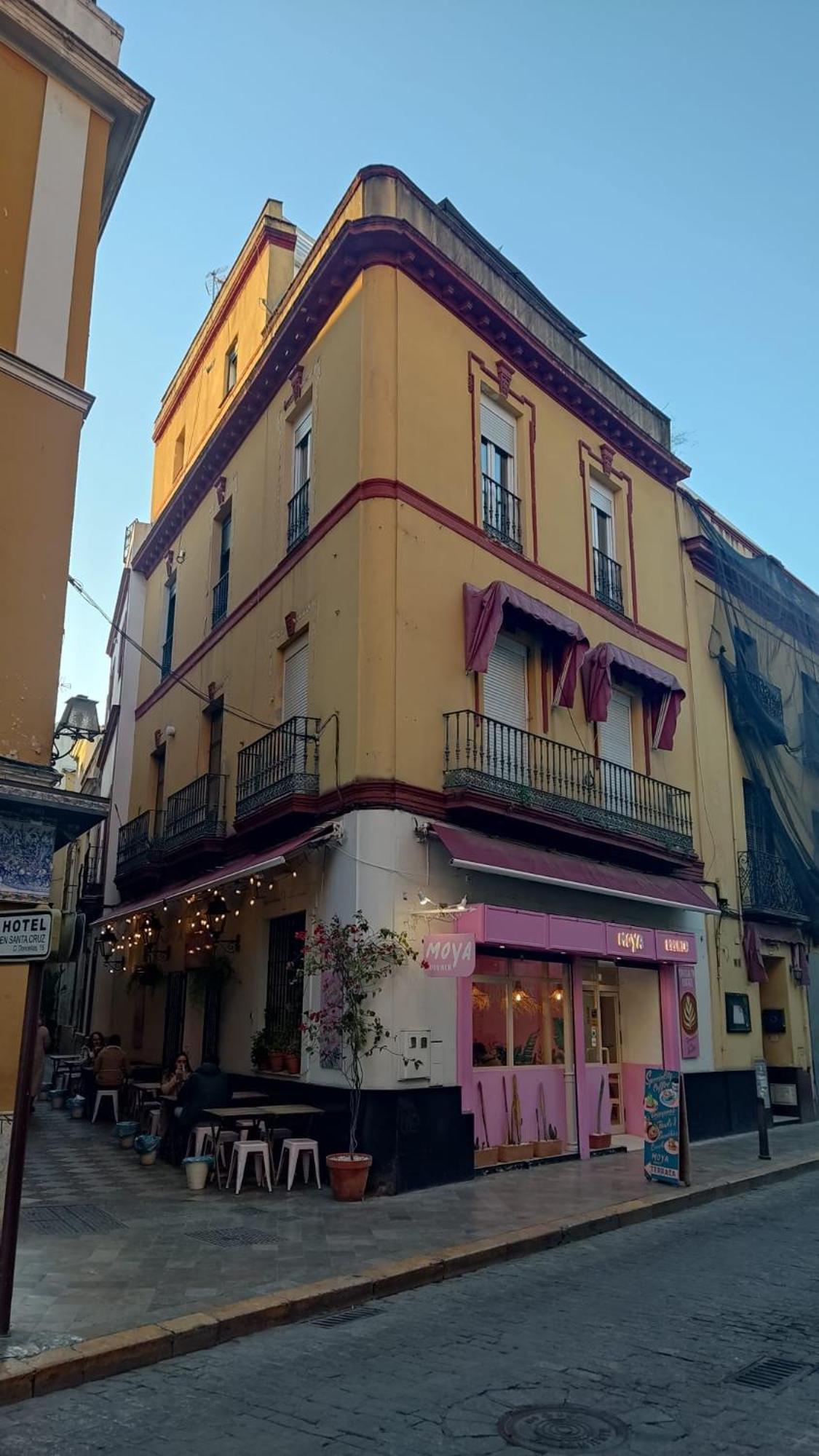 Homeyseville-Lovely Duplex At Santa Cruz 10 Pax, Parking Optional Экстерьер фото