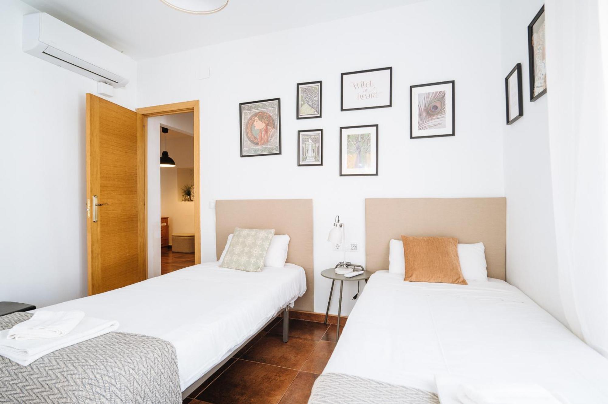 Homeyseville-Lovely Duplex At Santa Cruz 10 Pax, Parking Optional Экстерьер фото