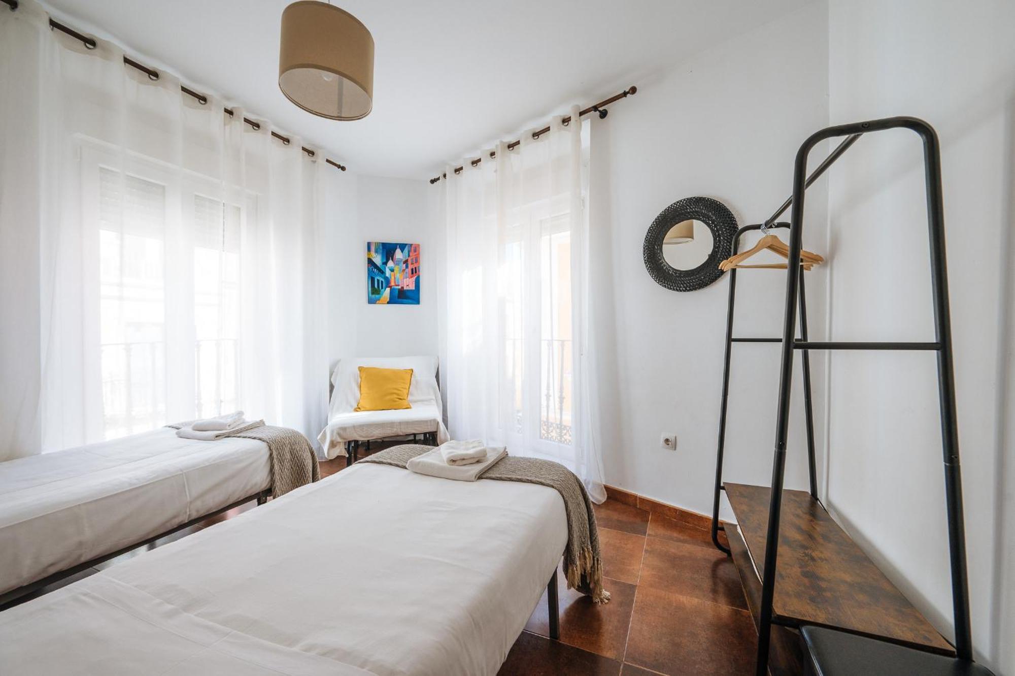 Homeyseville-Lovely Duplex At Santa Cruz 10 Pax, Parking Optional Экстерьер фото
